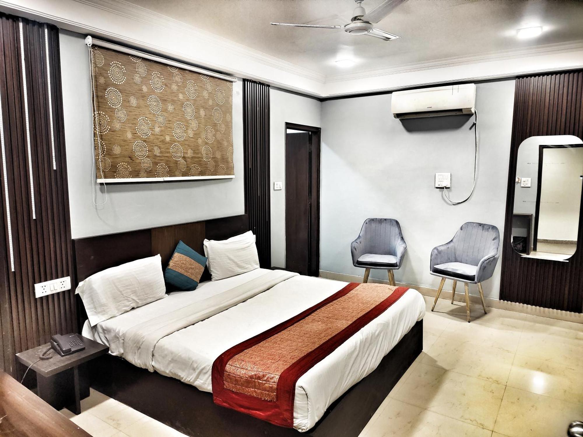 Airport Hotel The Terminal Neu-Delhi Exterior foto